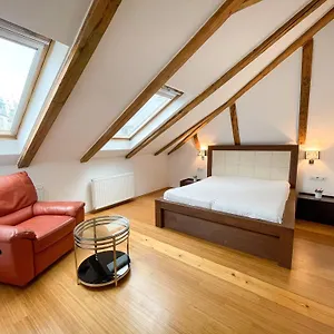 https://havelska-old-town-residence.praguehotelsweb.com