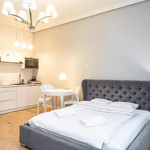 https://noble-old-town-apartments.krakowhotelspoland.com
